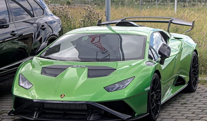 Lamborghini Huracan STO (2021)